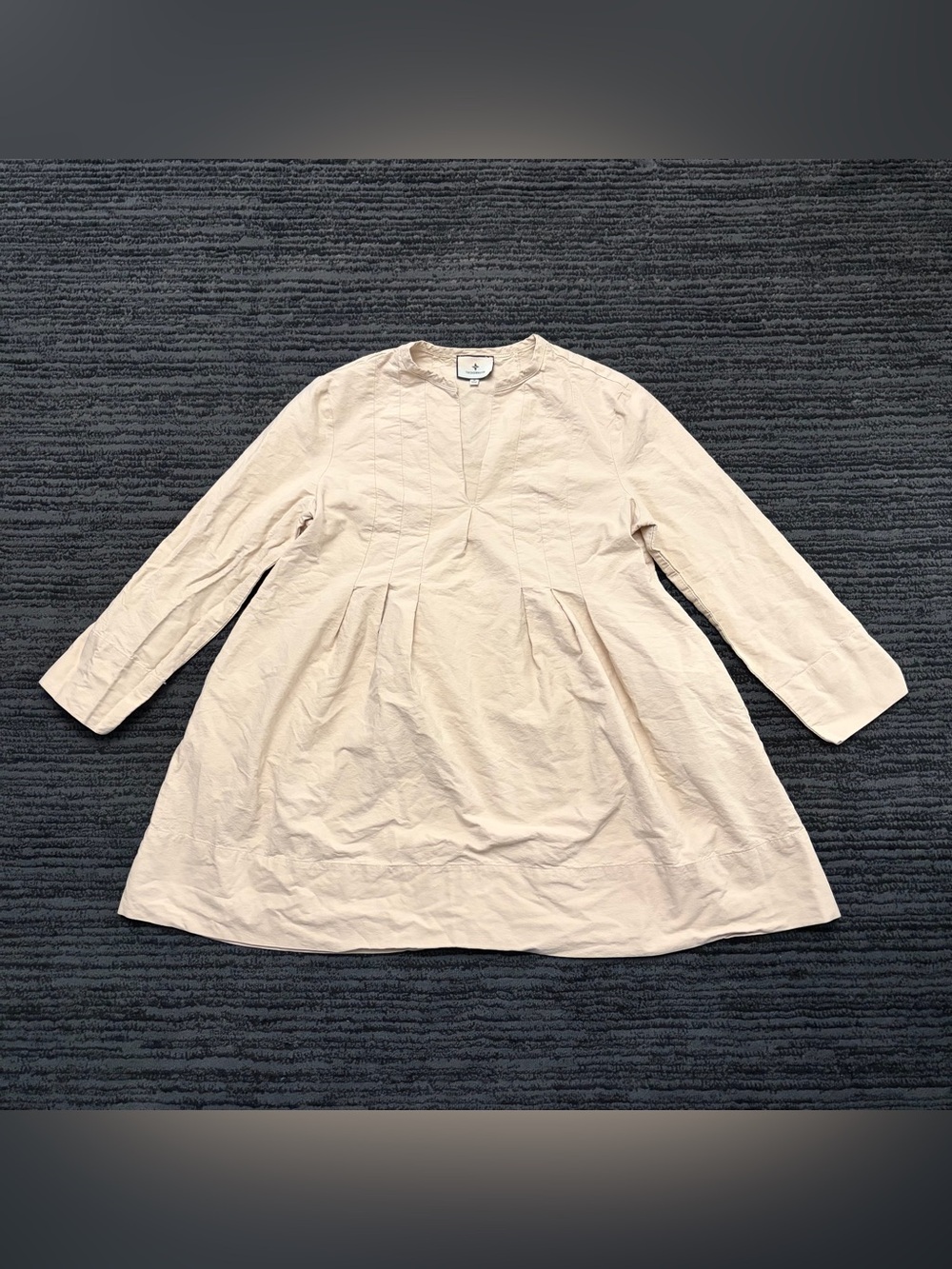 Tuckernuck Luella split v neck pleated mini shirt dress